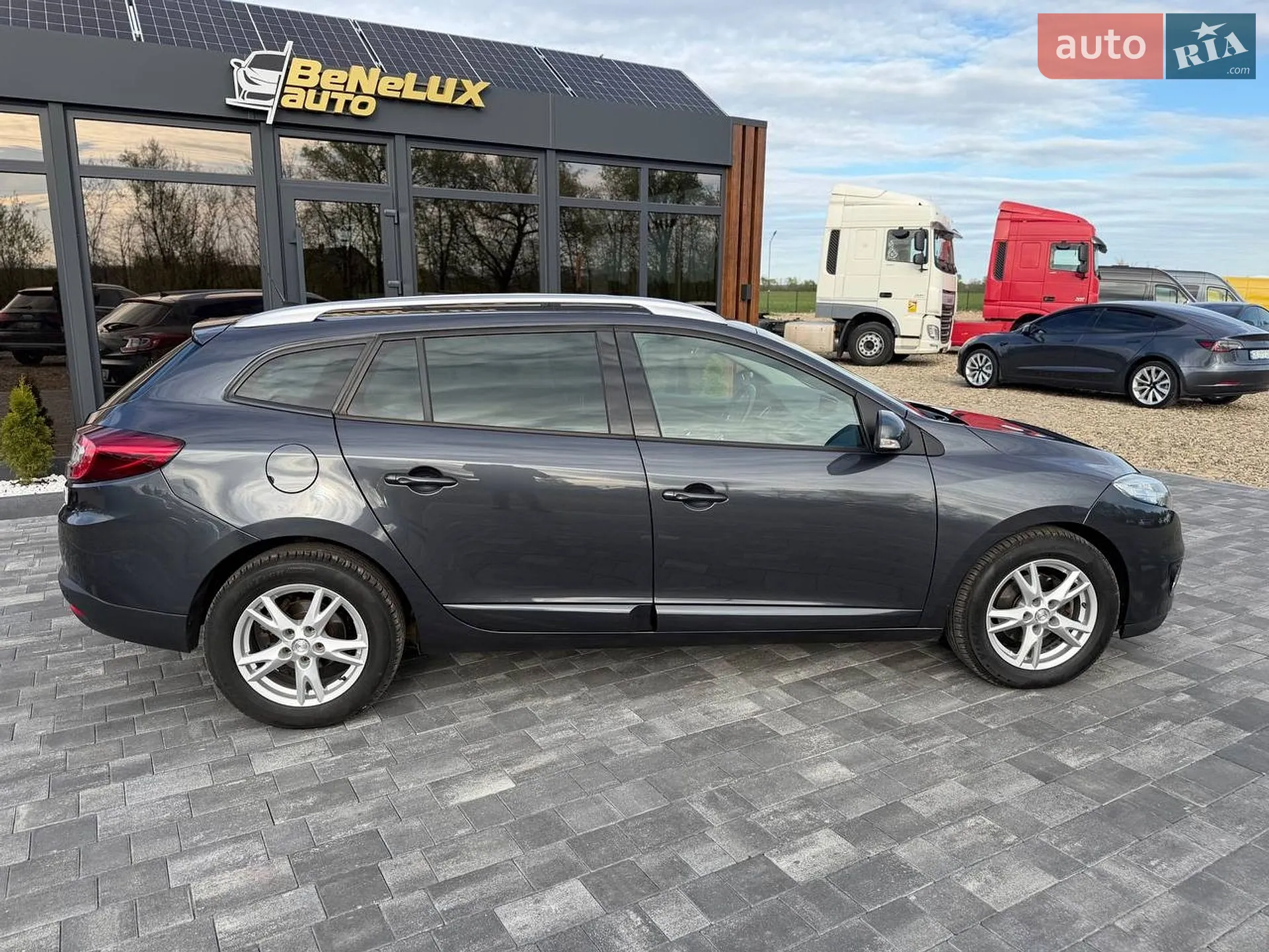 2013 Renault Megane - мініатюра 9