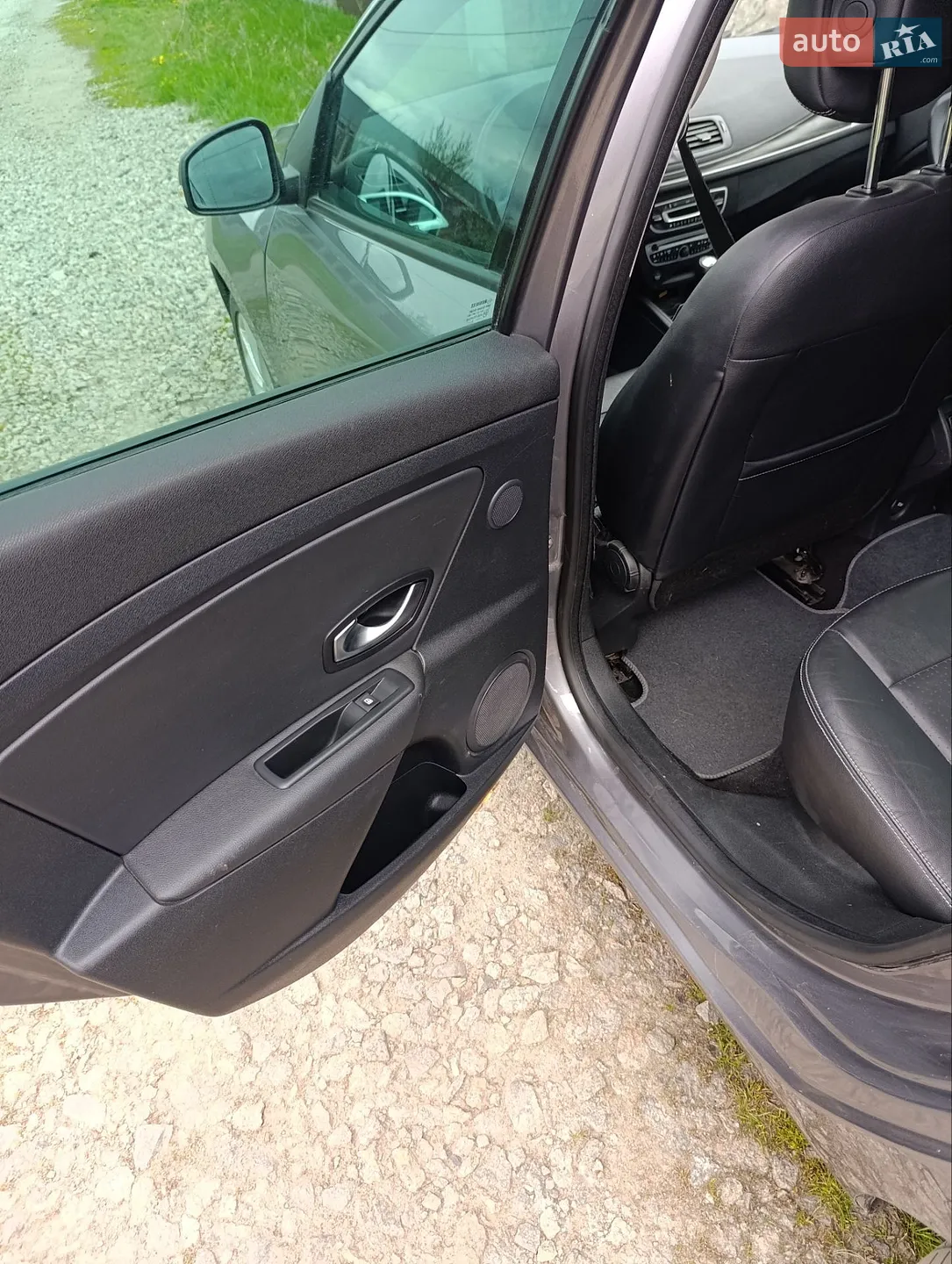 2010 Renault Megane - мініатюра 16
