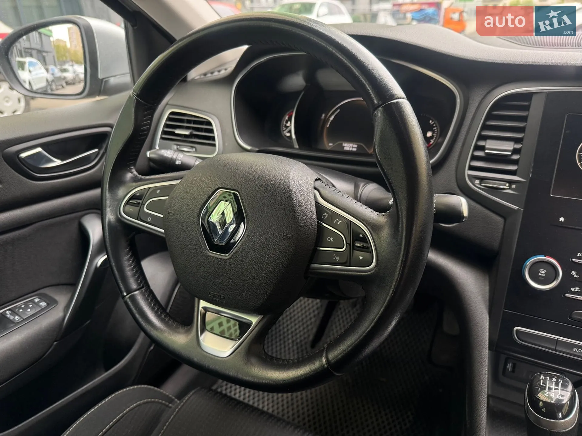 2017 Renault Megane - мініатюра 15