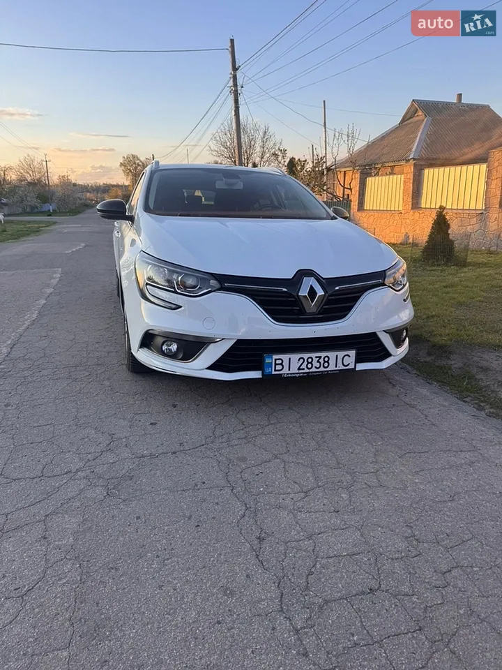 2017 Renault Megane - мініатюра 12