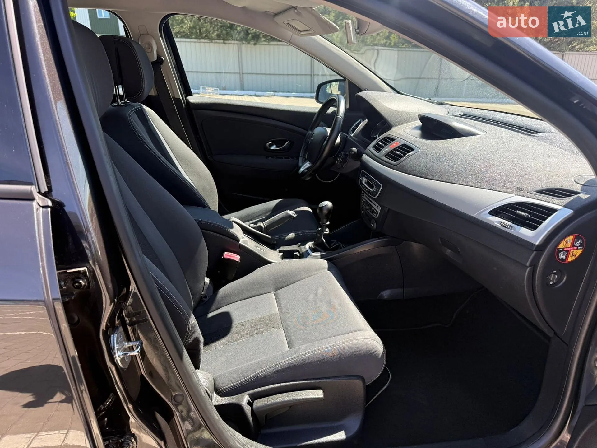 2010 Renault Megane - мініатюра 13