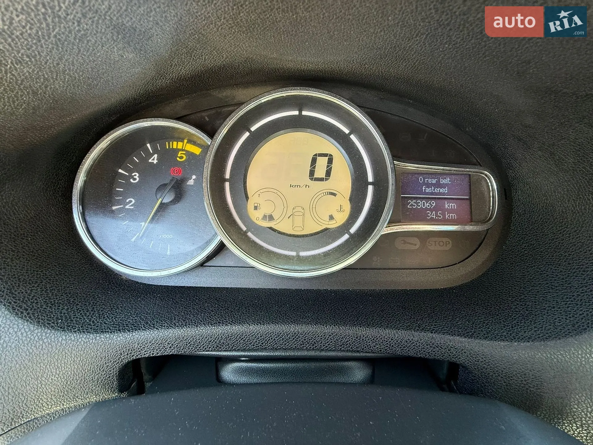 2010 Renault Megane - мініатюра 21