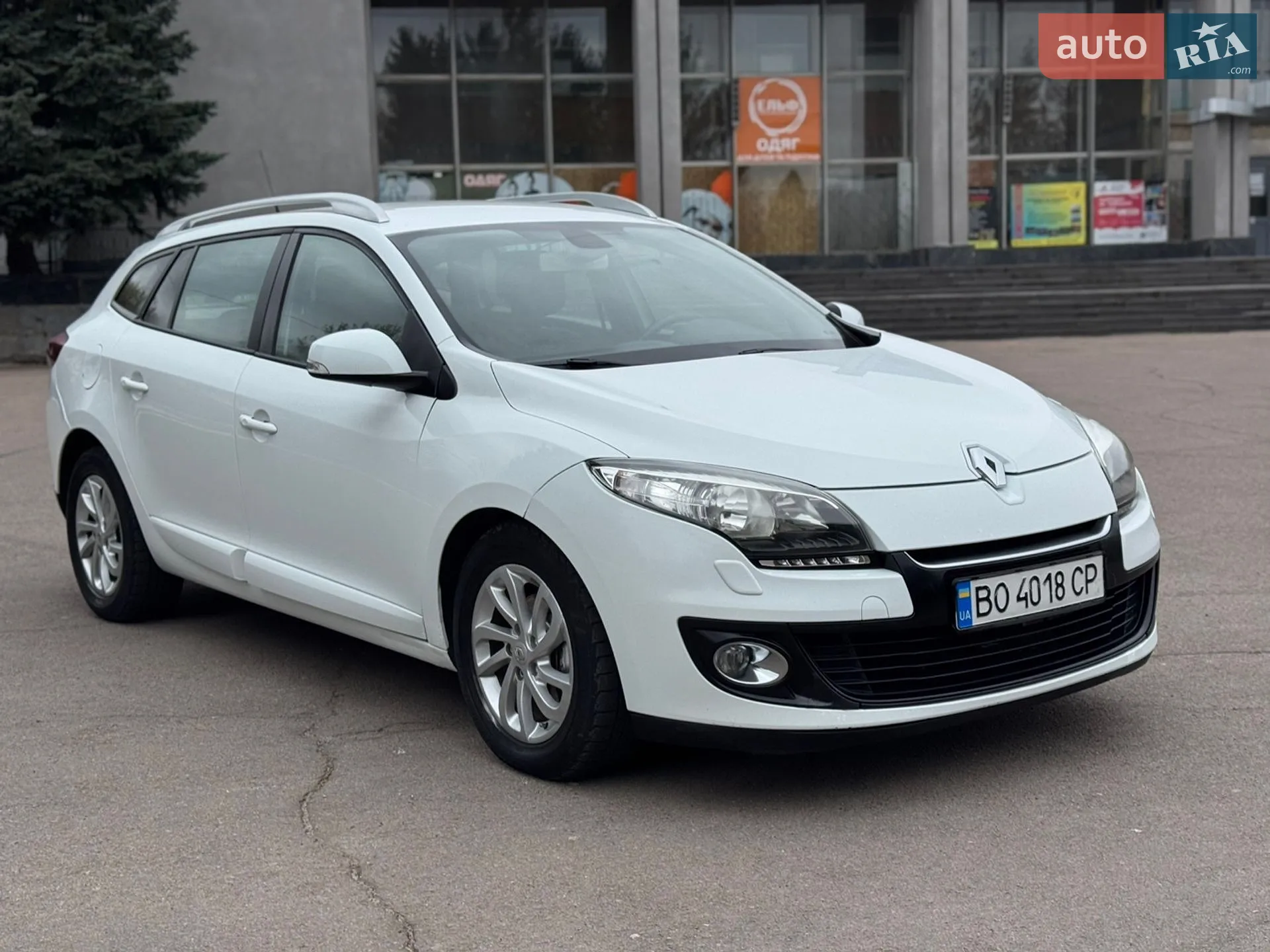 2013 Renault Megane - мініатюра 17