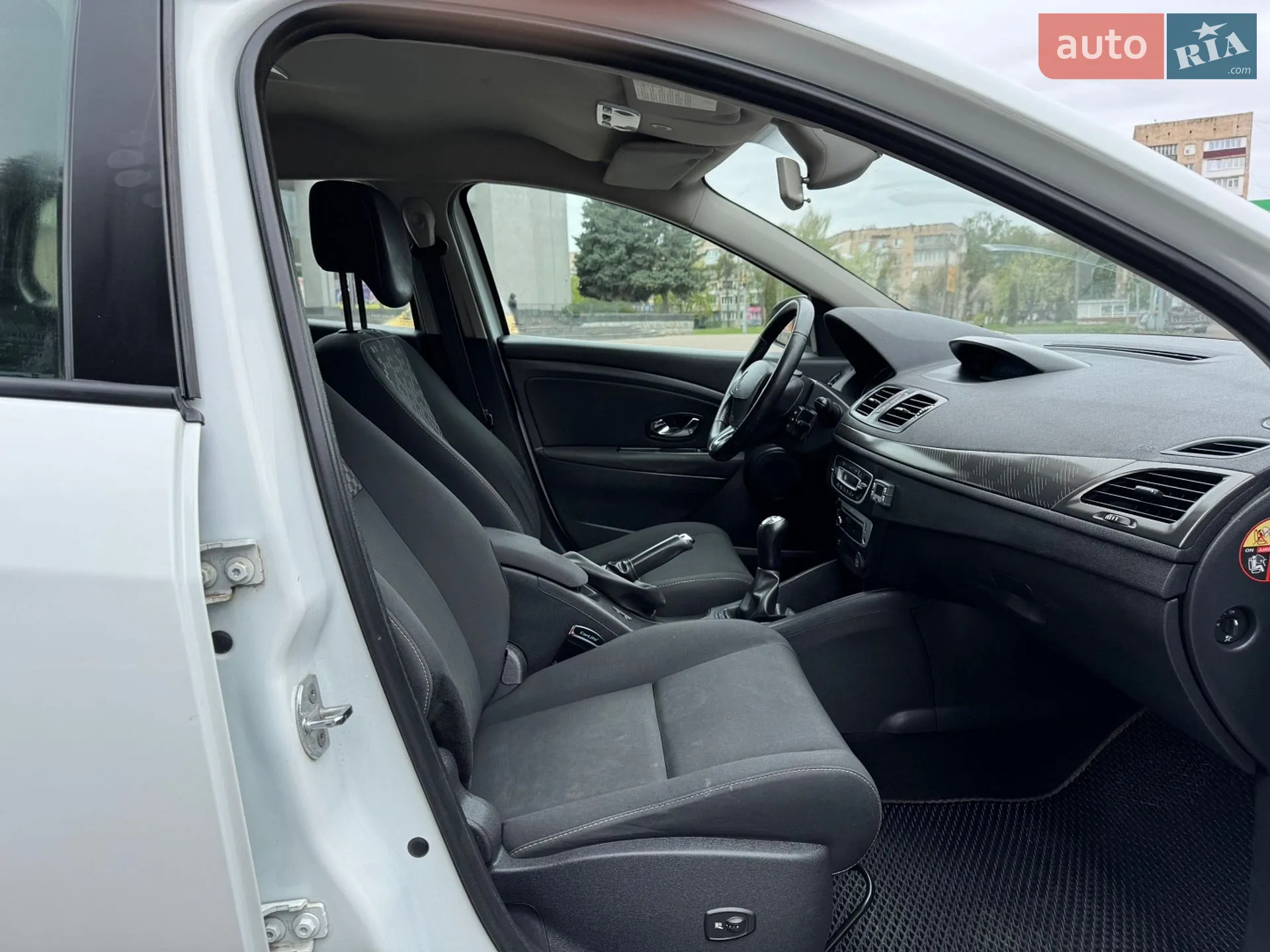 2013 Renault Megane - мініатюра 33