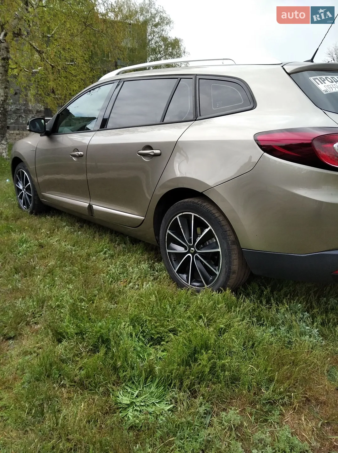 2013 Renault Megane - мініатюра 12