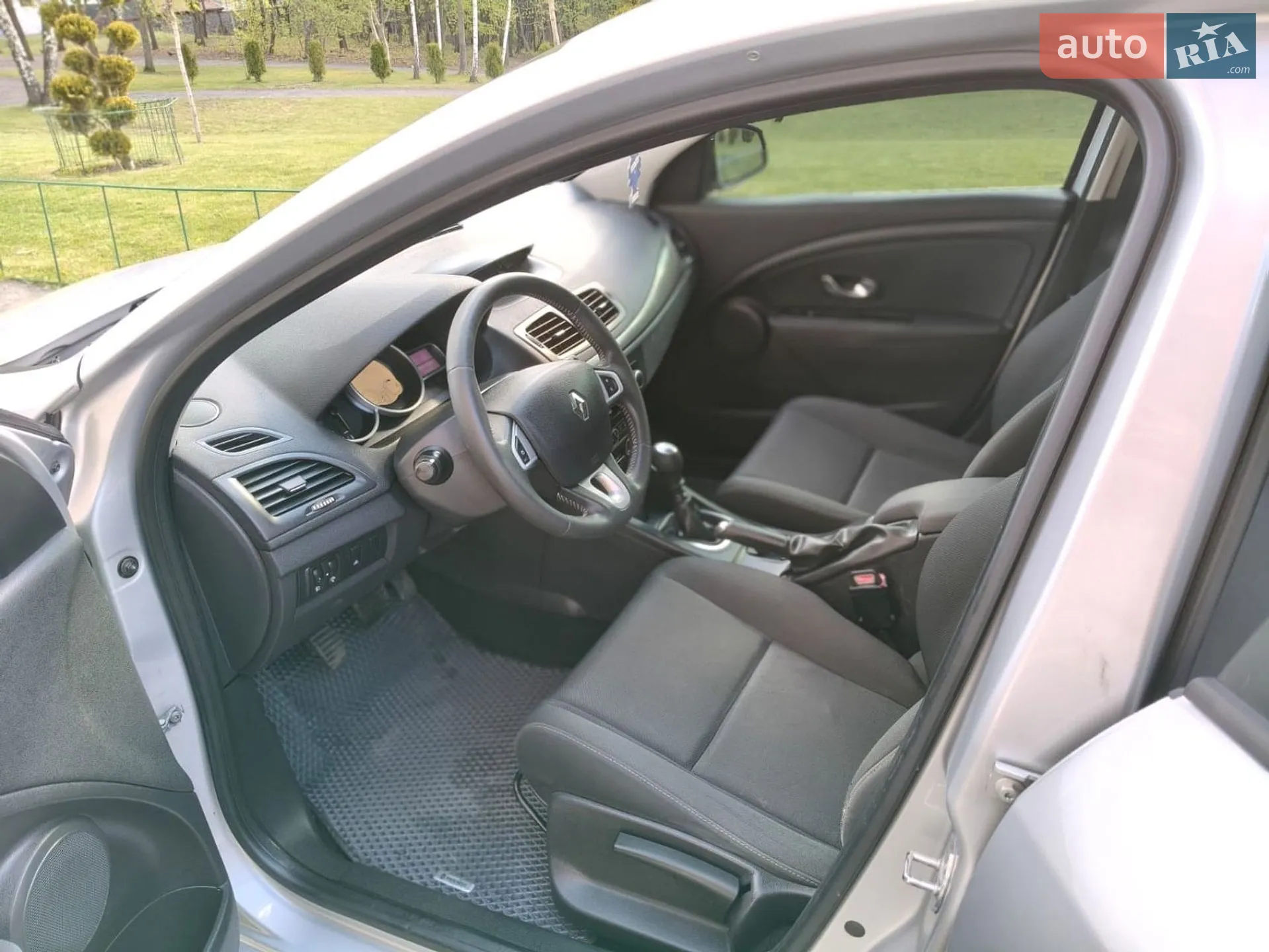 2010 Renault Megane - мініатюра 46
