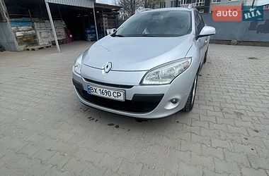 Универсал Renault Megane 2011 в Староконстантинове