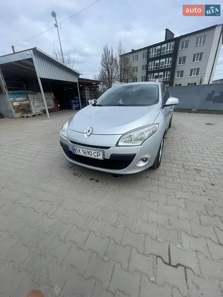 2012 Renault Megane - мініатюра 21