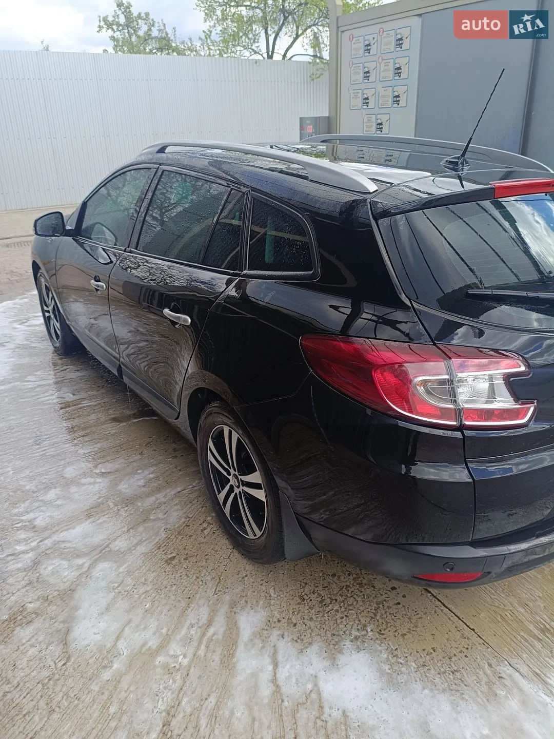 2010 Renault Megane - мініатюра 32