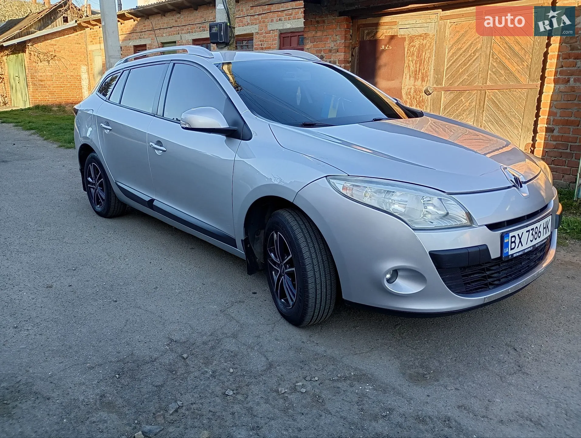 2010 Renault Megane - мініатюра 4