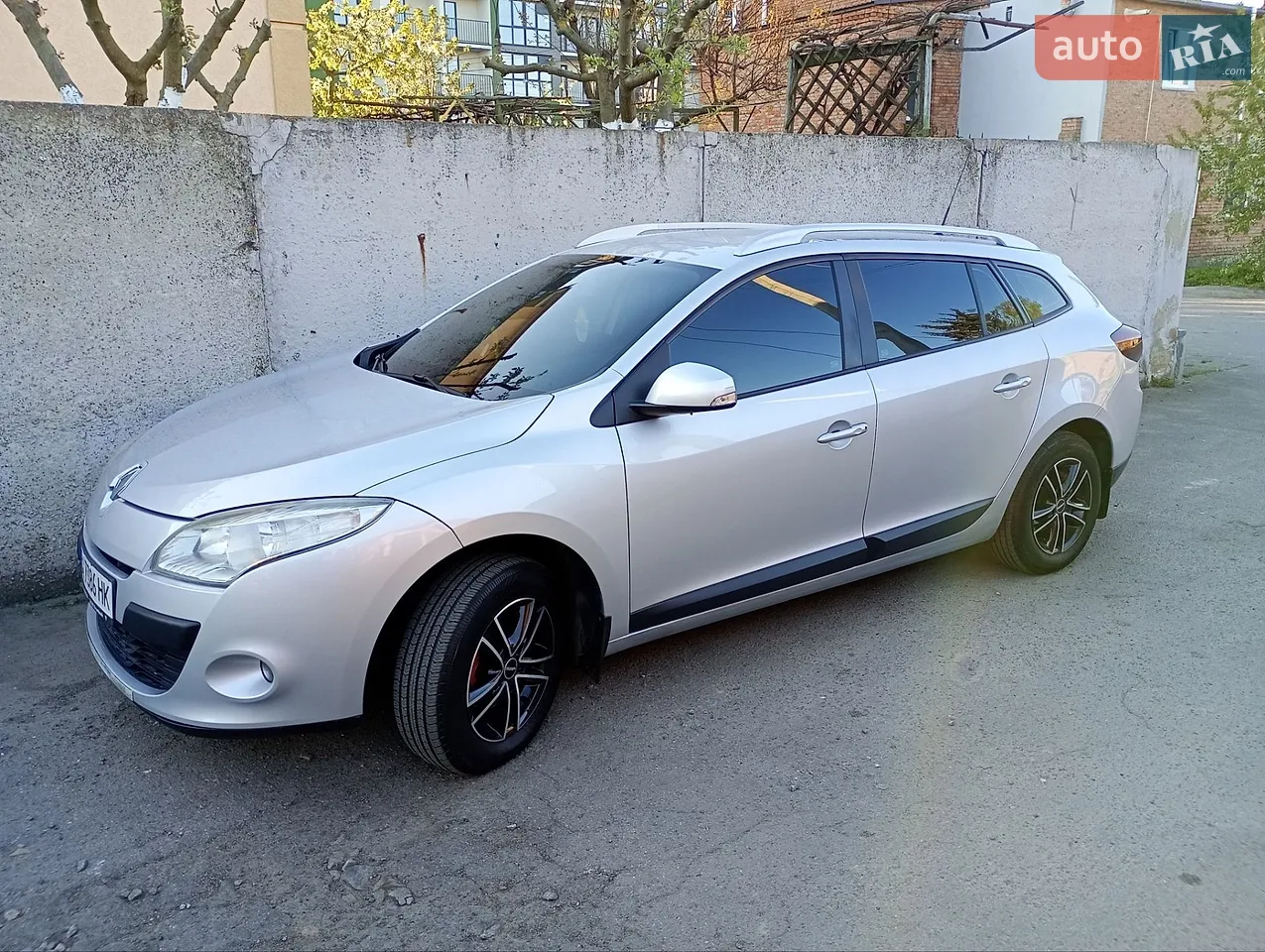 2011 Renault Megane - мініатюра 13