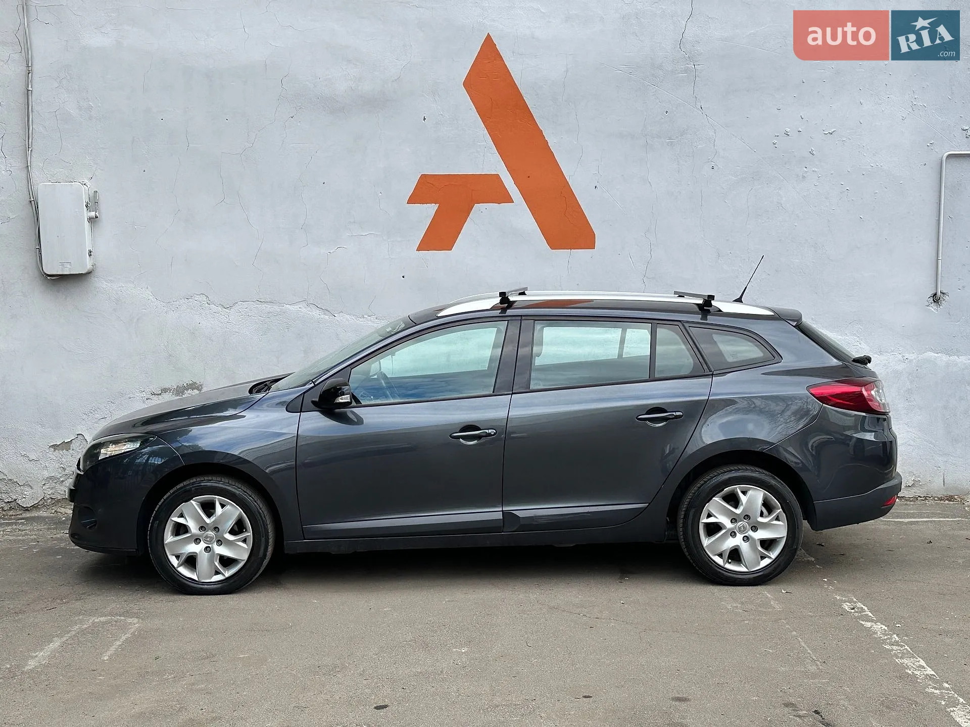 2011 Renault Megane - мініатюра 12