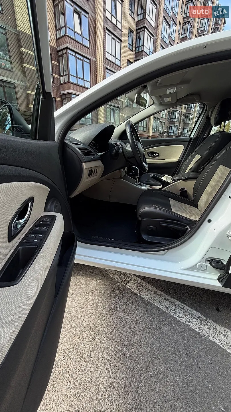 2014 Renault Megane - мініатюра 11