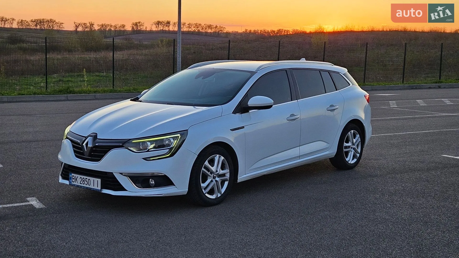 2017 Renault Megane - фото 1