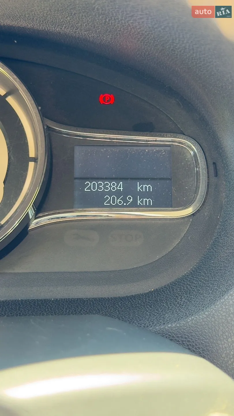 2012 Renault Megane - мініатюра 29