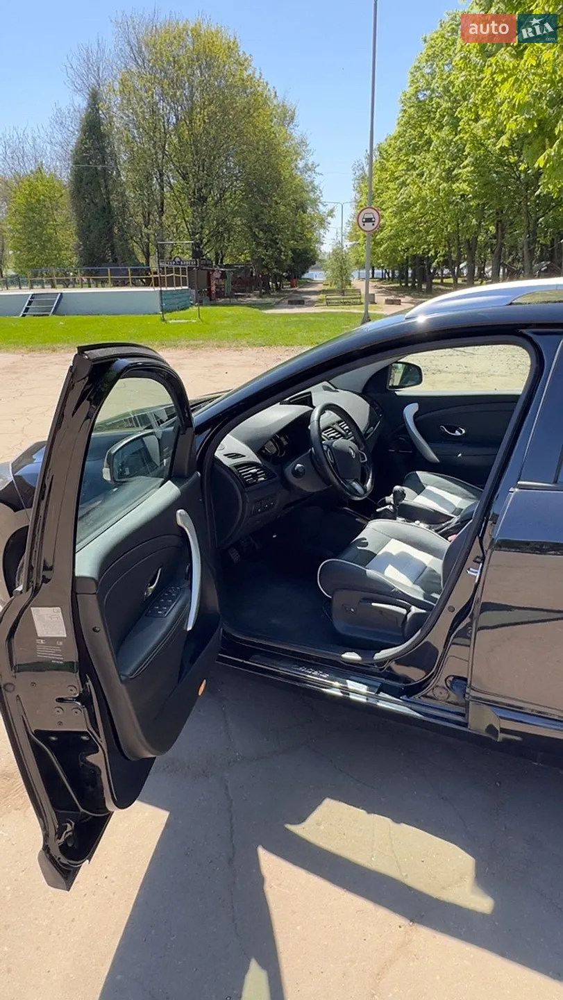 2012 Renault Megane - мініатюра 32