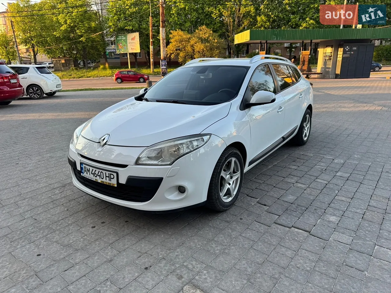 2010 Renault Megane - мініатюра 37