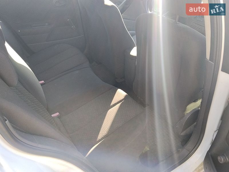 Хэтчбек Renault Megane 2005 в Дубно