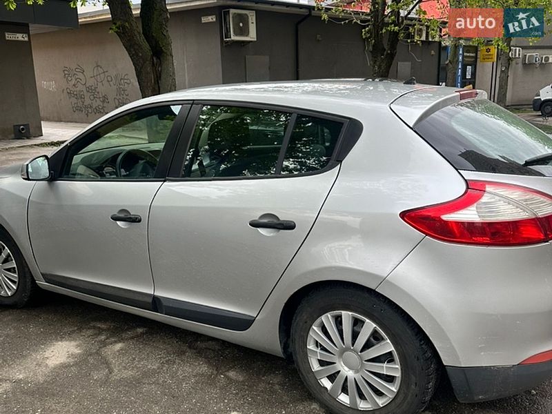 Хэтчбек Renault Megane 2010 в Ставище фото 12 Хэтчбек Renault Megane 2010 в Ставище