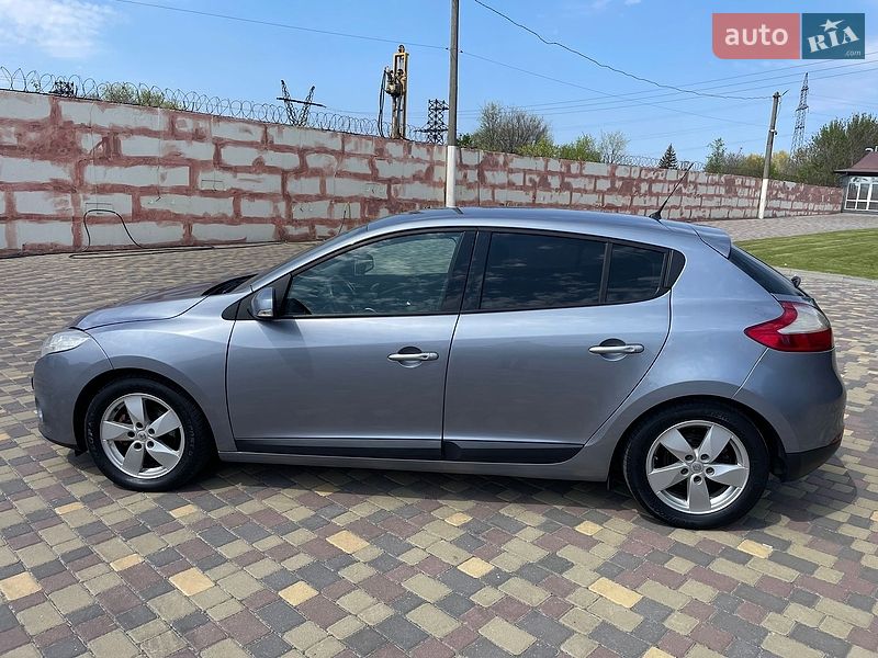 Хэтчбек Renault Megane 2008 в Днепре