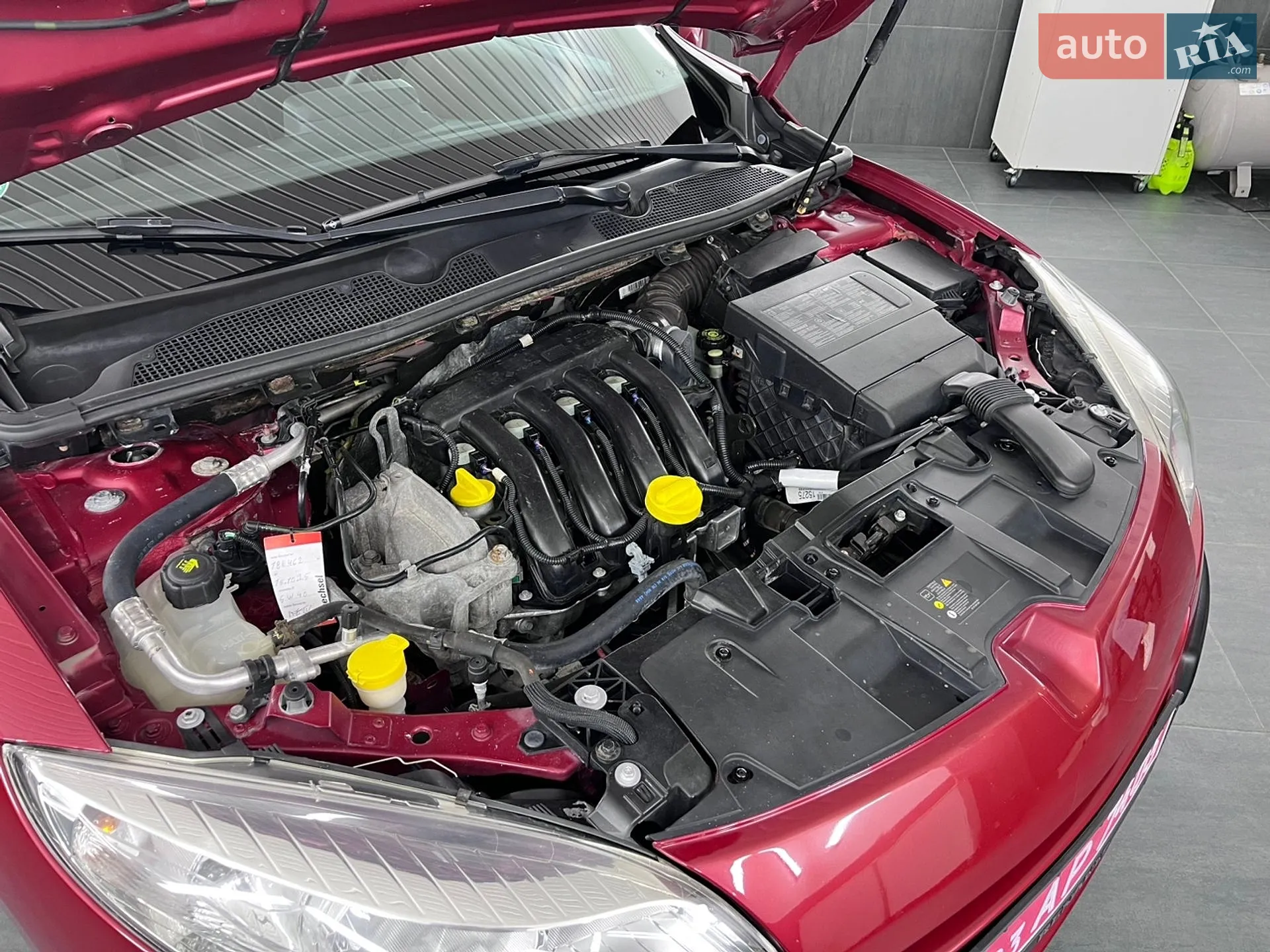 2010 Renault Megane - мініатюра 90