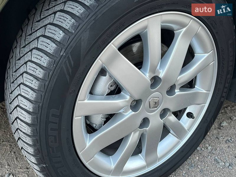 Универсал Renault Megane 2010 в Первомайске фото 41 Универсал Renault Megane 2010 в Первомайске