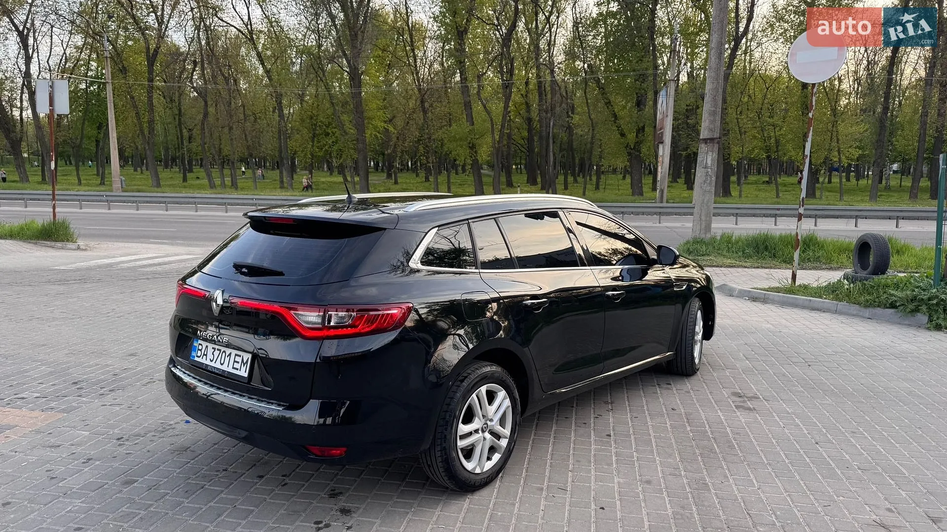 2017 Renault Megane - мініатюра 3