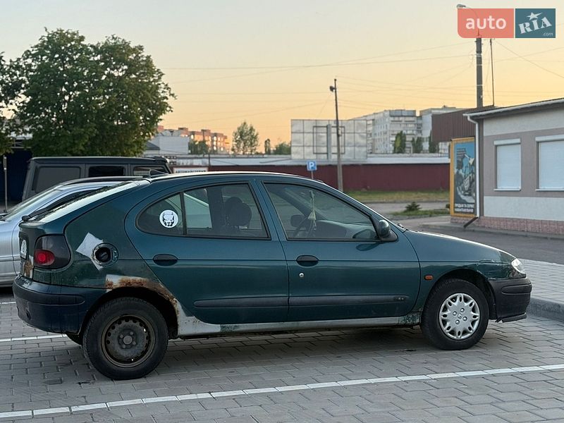 Хэтчбек Renault Megane 1996 в Черкассах