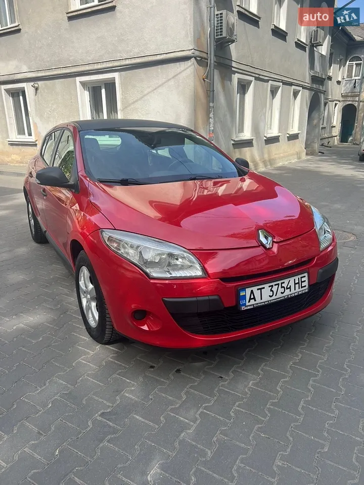 2012 Renault Megane - мініатюра 15