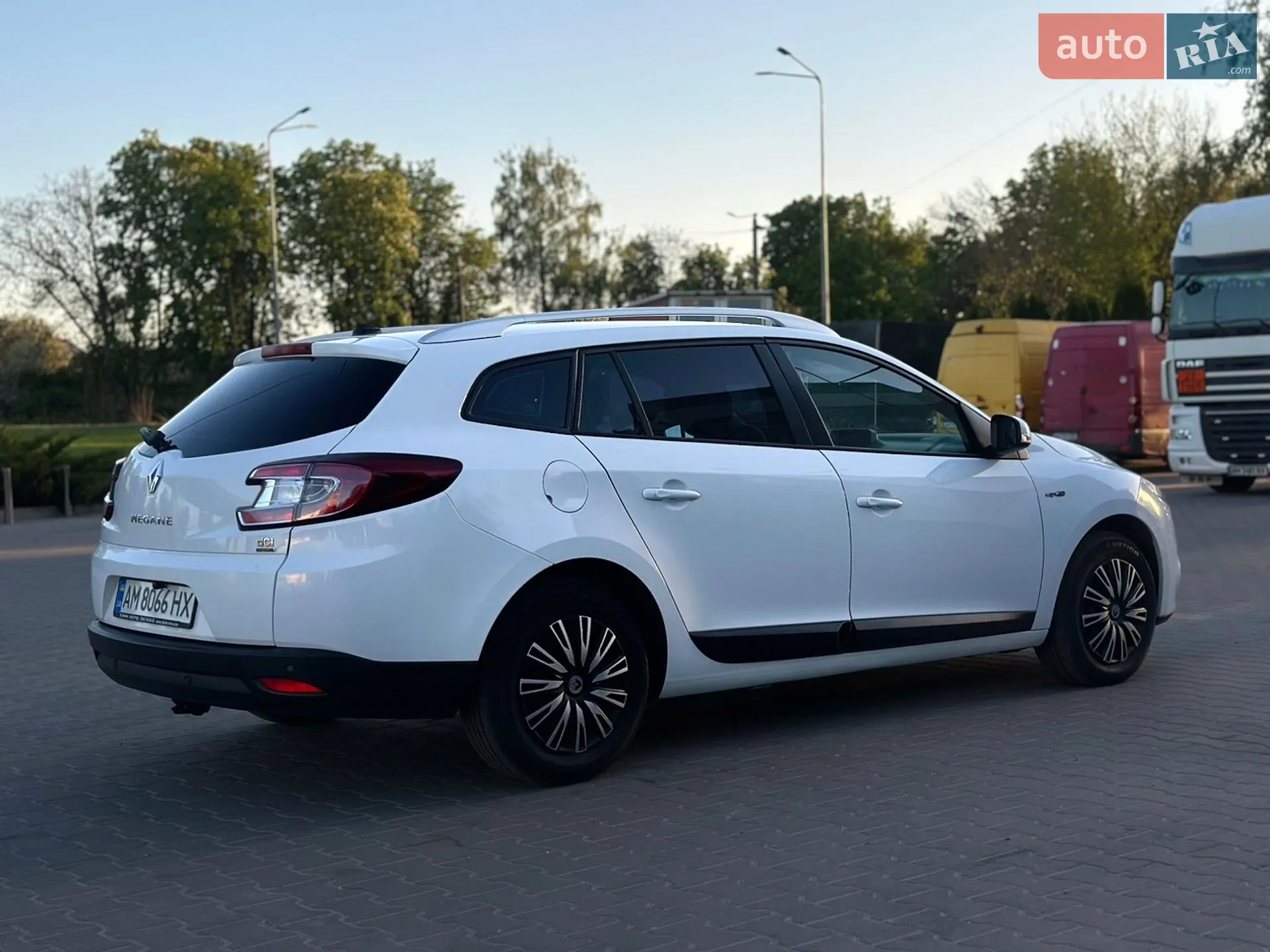2010 Renault Megane - мініатюра 6