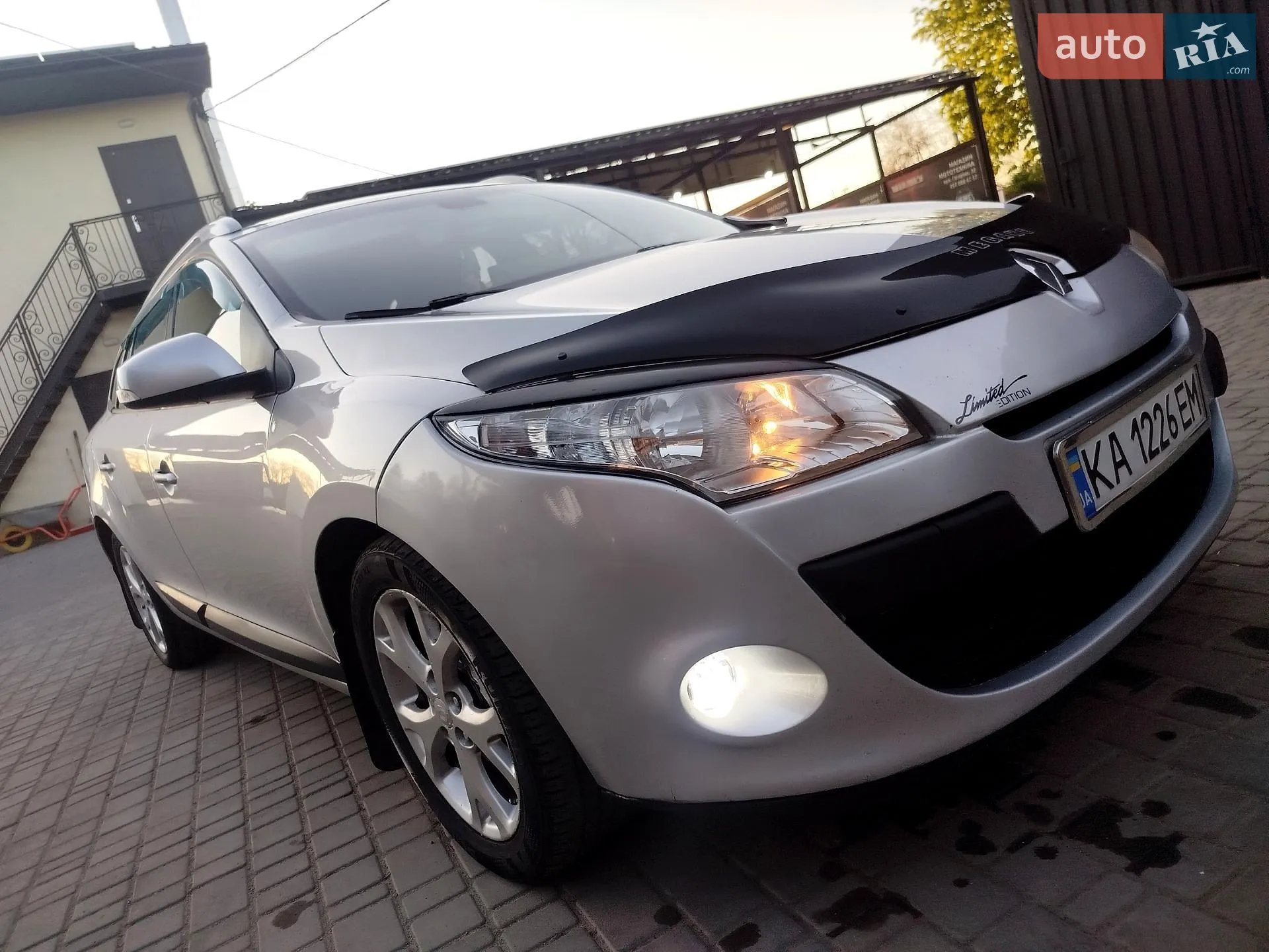 2011 Renault Megane - мініатюра 12