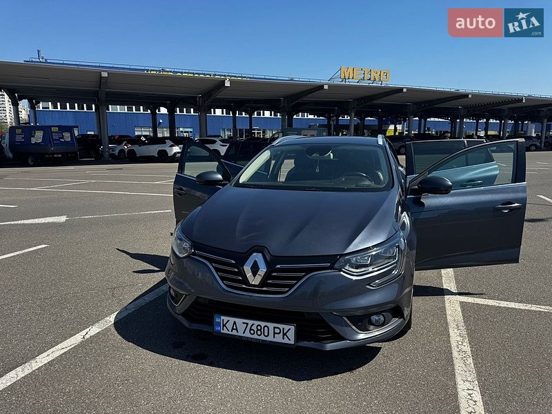 Универсал Renault Megane 2018 в Киеве