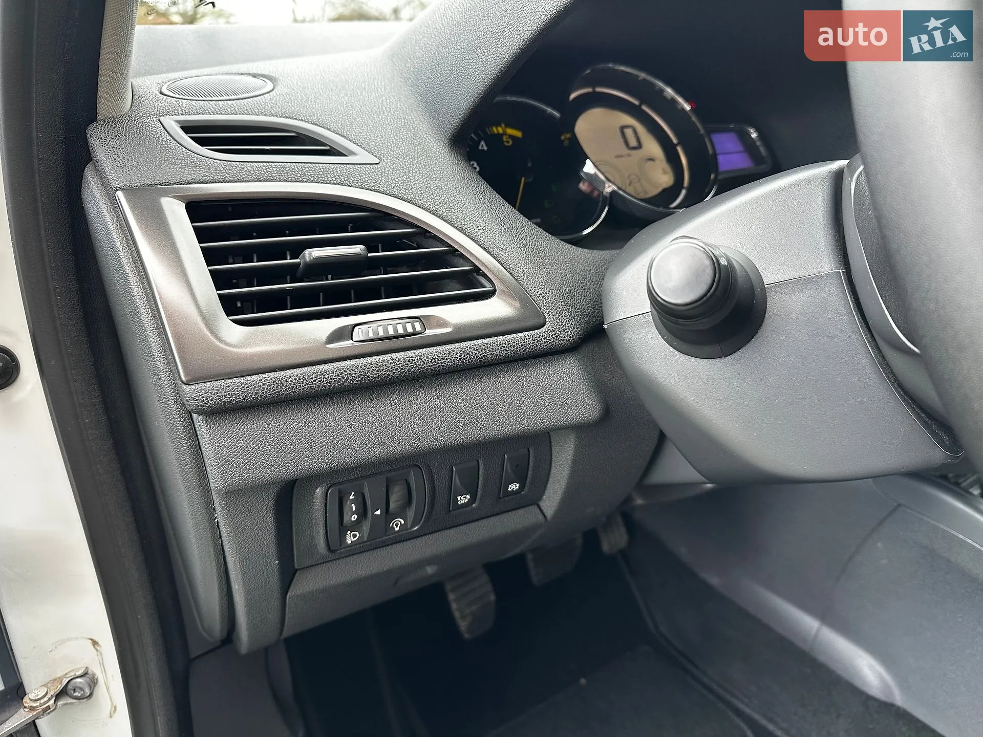 2014 Renault Megane - мініатюра 29