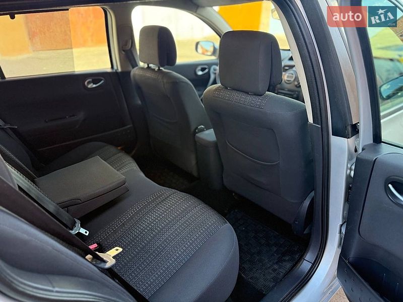 Универсал Renault Megane 2006 в Христиновке