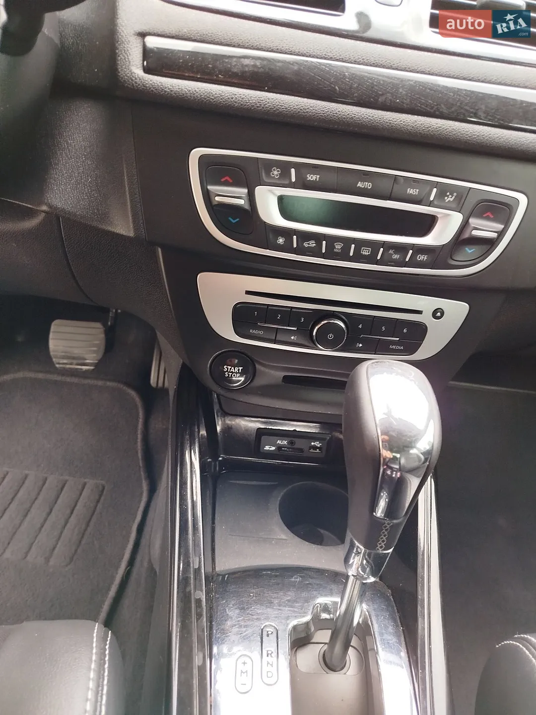 2015 Renault Megane - мініатюра 41