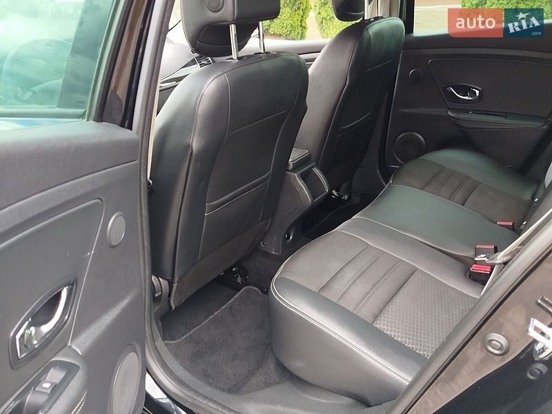 Хэтчбек Renault Megane 2015 в Дубно