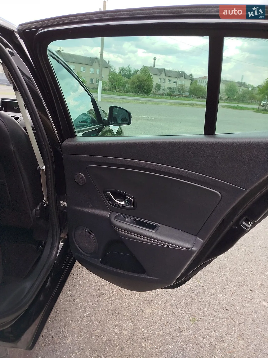 2015 Renault Megane - мініатюра 64