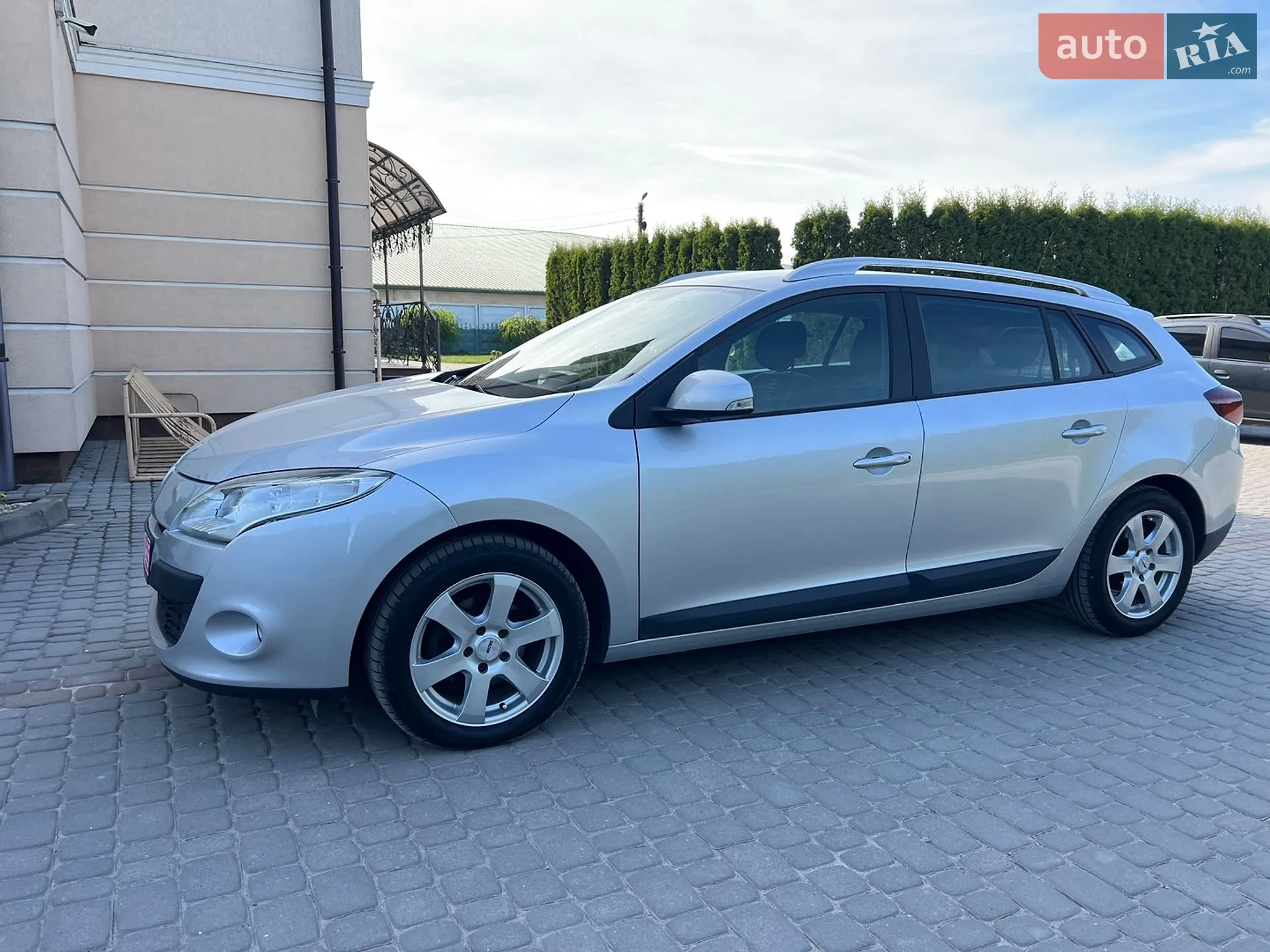 2010 Renault Megane - мініатюра 15