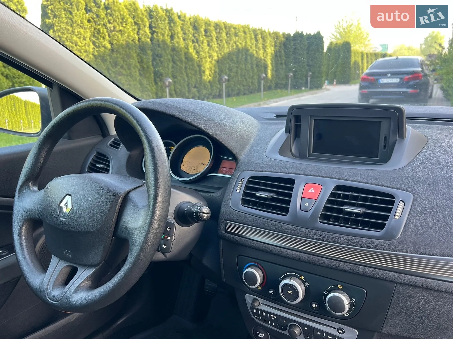 2010 Renault Megane - мініатюра 30