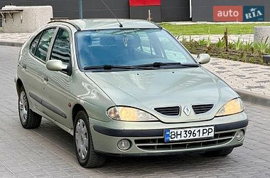 Хэтчбек Renault Megane 2001 в Одессе