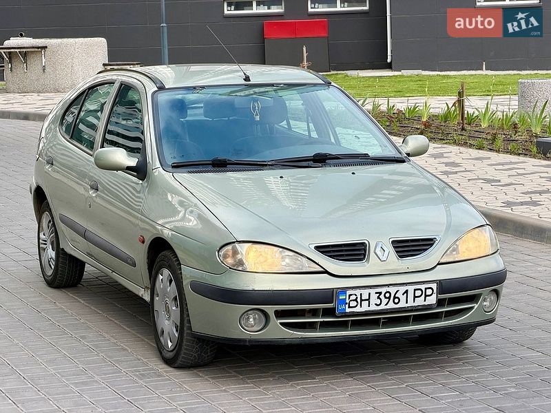 Хэтчбек Renault Megane 2001 в Одессе
