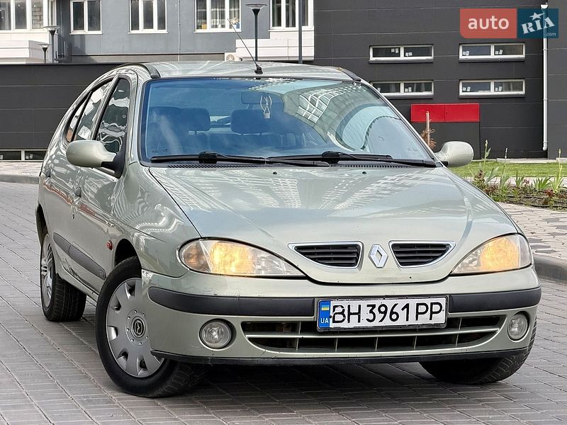 Хэтчбек Renault Megane 2001 в Одессе