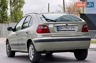 Хэтчбек Renault Megane 2001 в Одессе