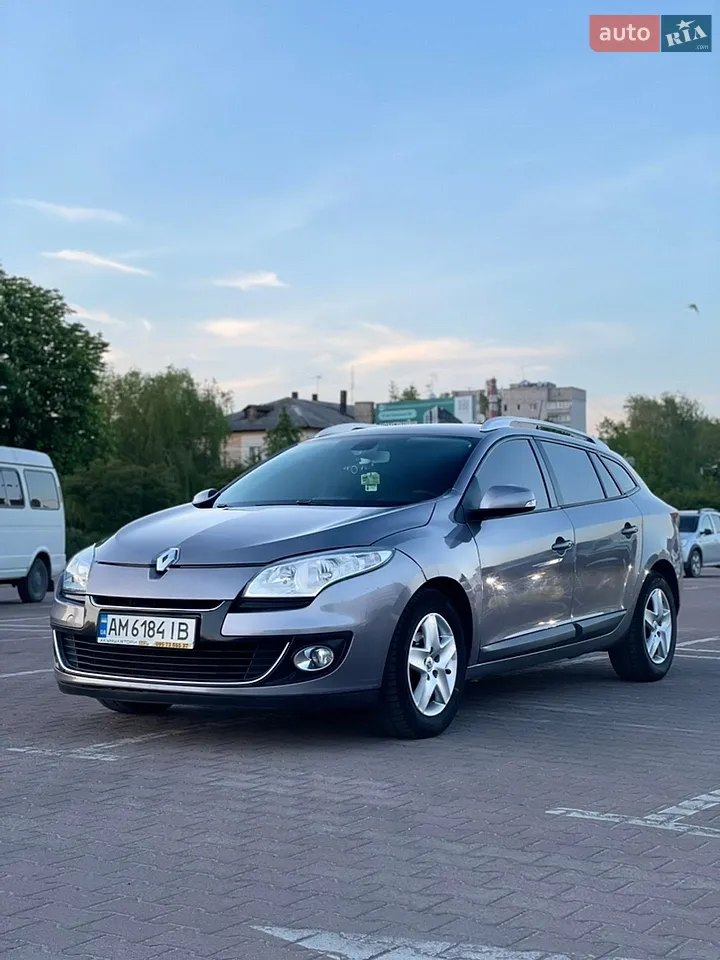 2012 Renault Megane - мініатюра 28
