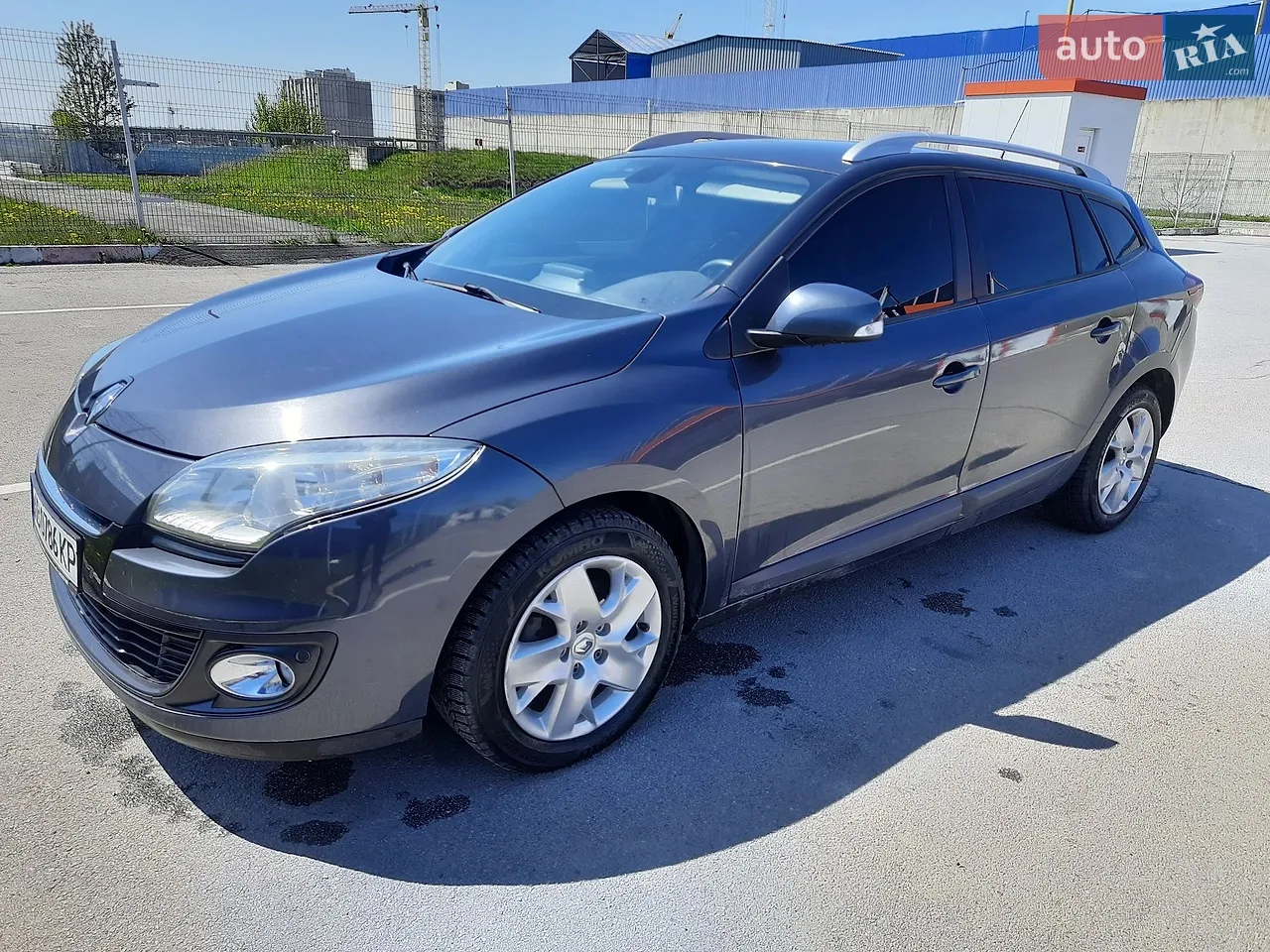 2013 Renault Megane - мініатюра 22