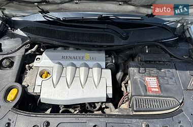 Седан Renault Megane 2003 в Киеве