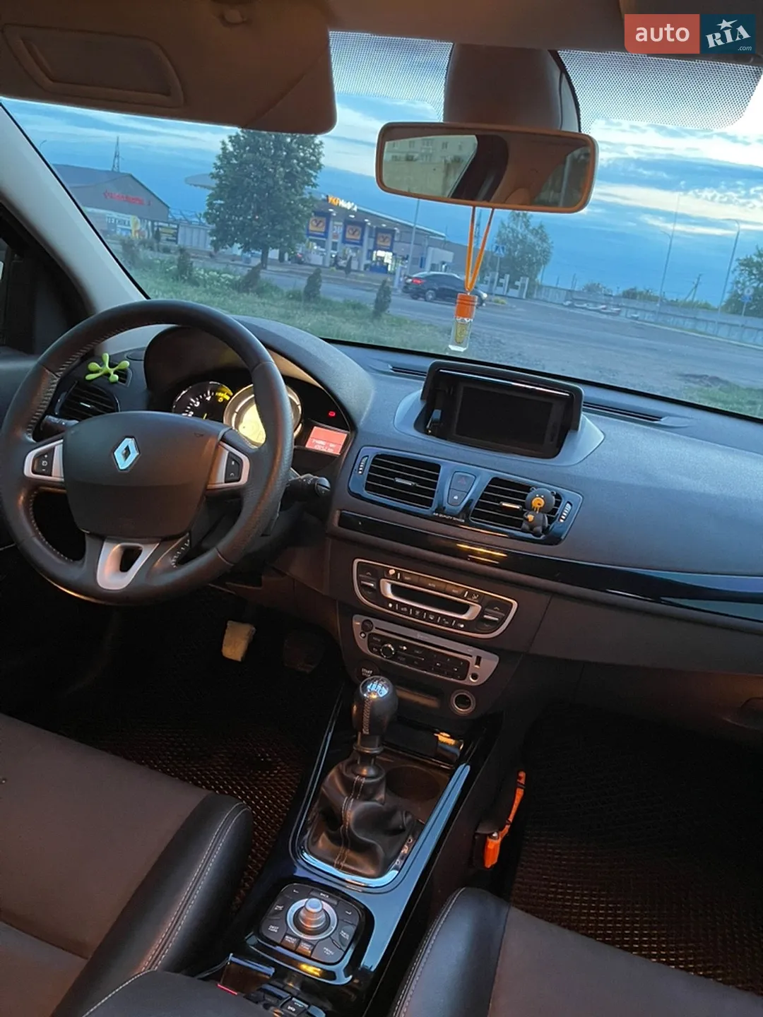 2012 Renault Megane - мініатюра 13