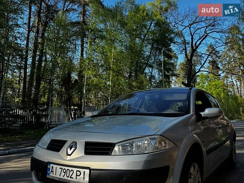 Хэтчбек Renault Megane 2002 в Киеве