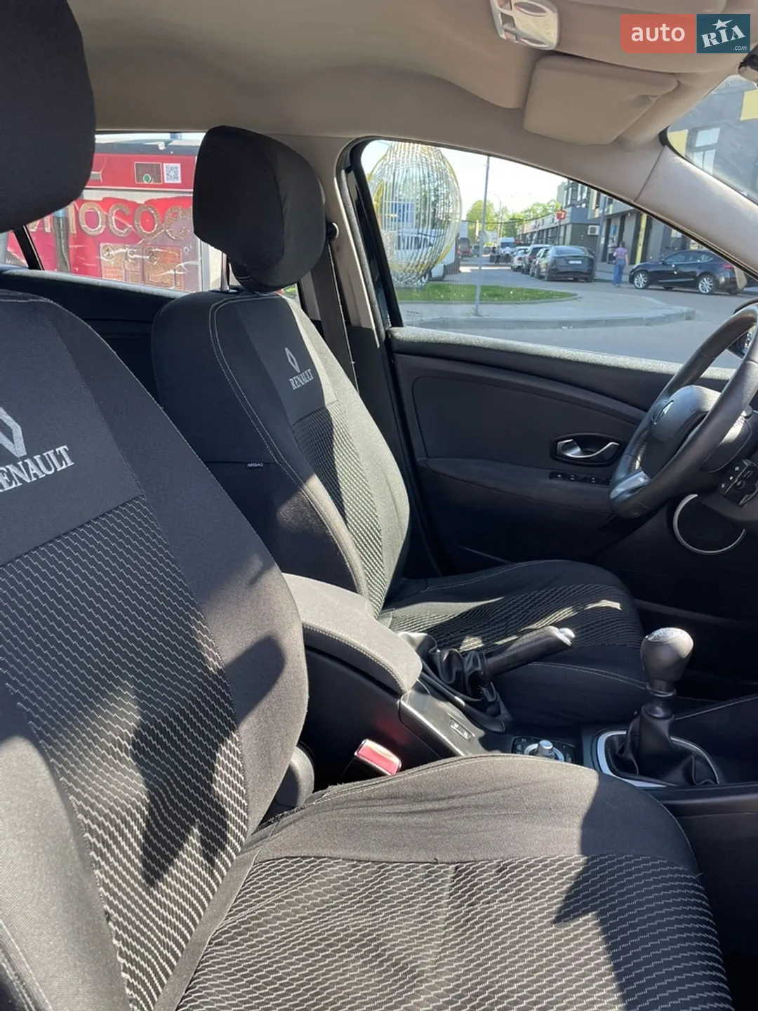 2011 Renault Megane - мініатюра 15