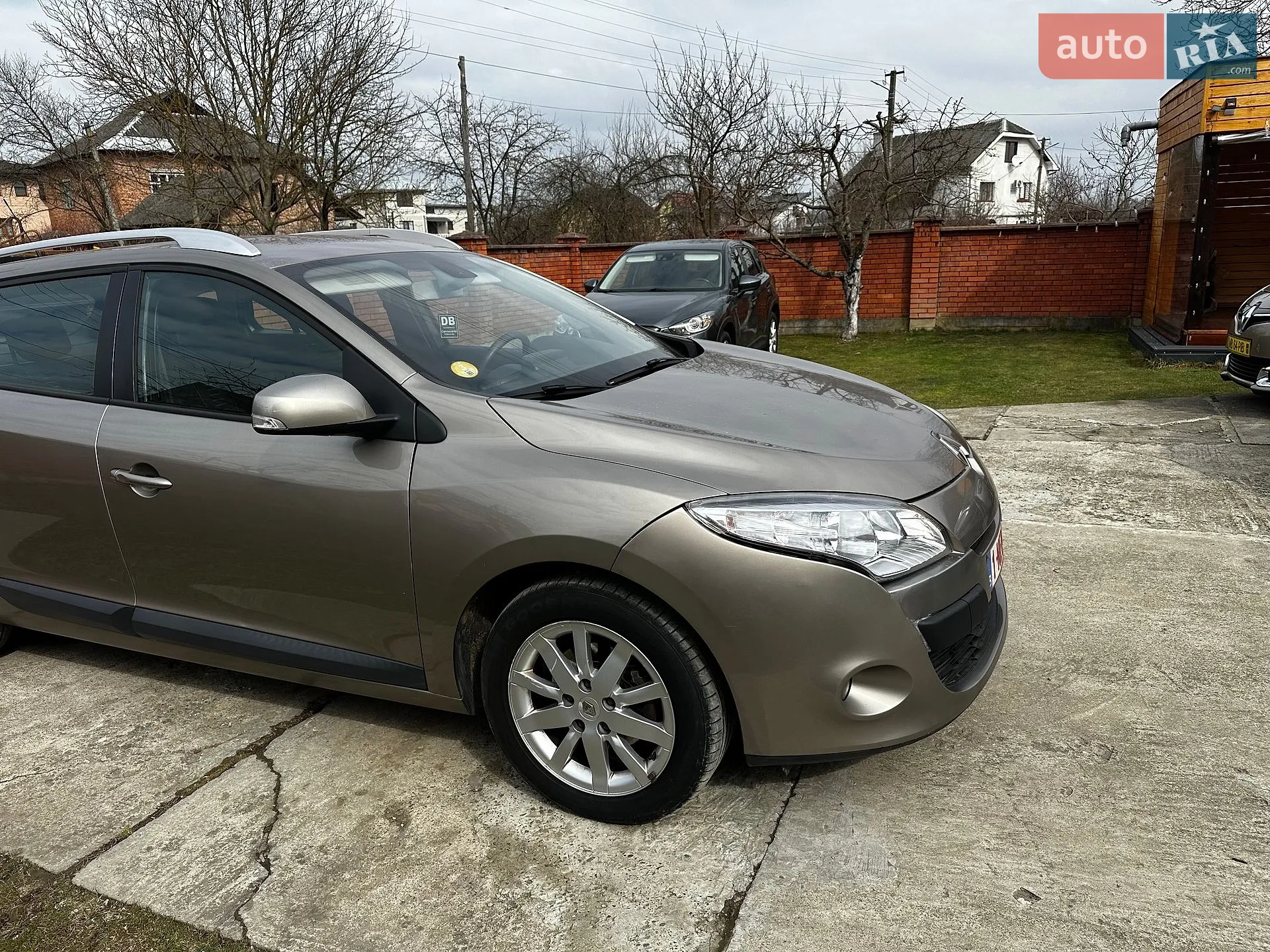 2010 Renault Megane - мініатюра 12